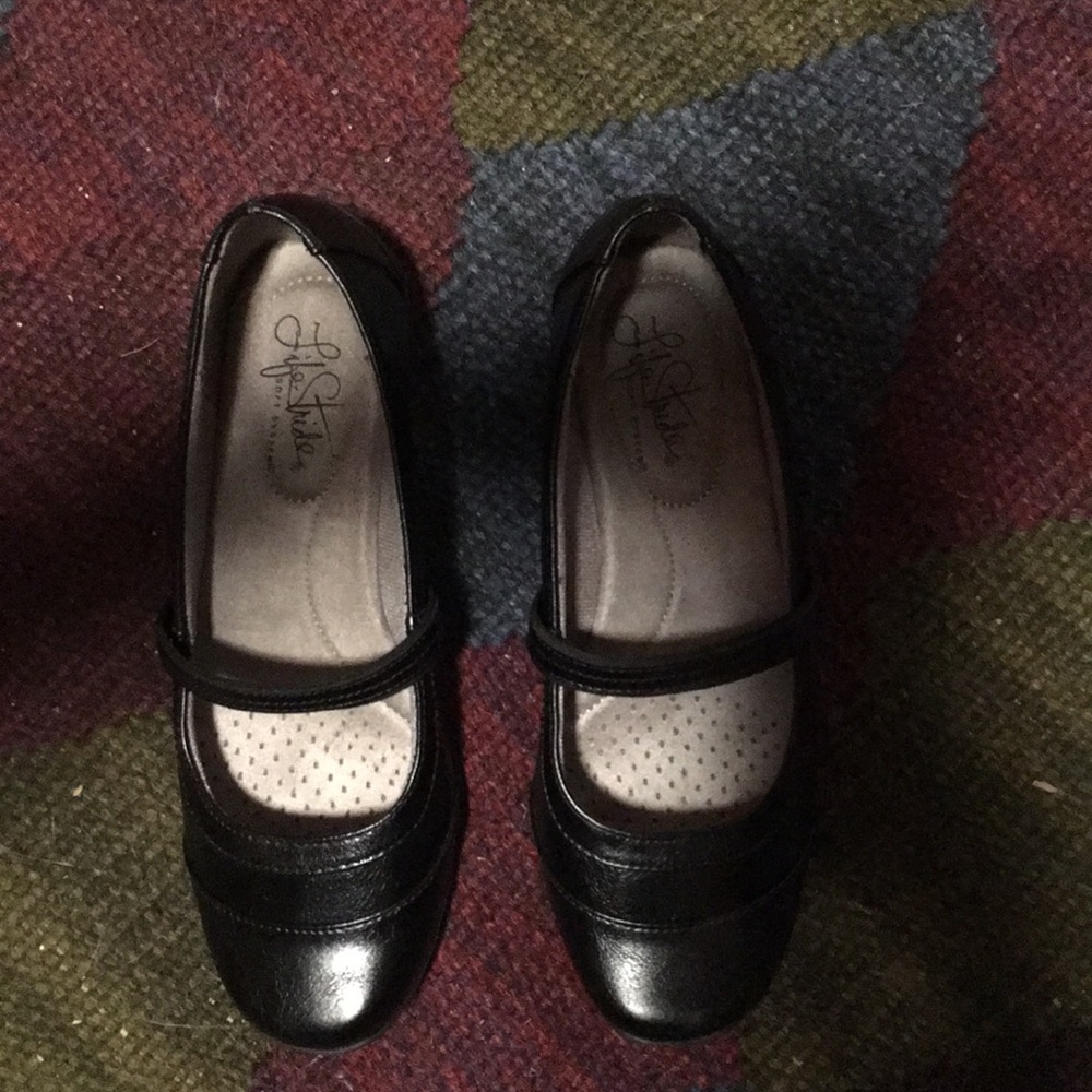 Life Stride shoes